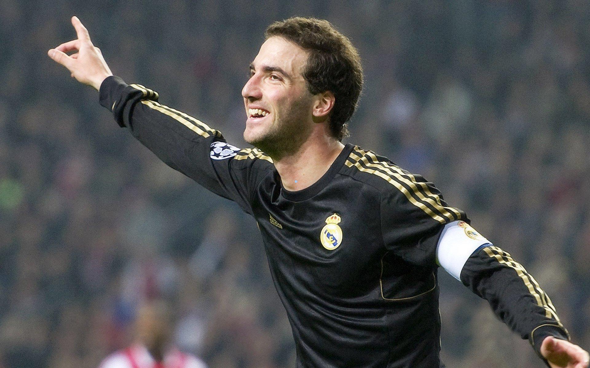 罗马加入贝尔加利争夺战,与国米尤文展开激烈竞争