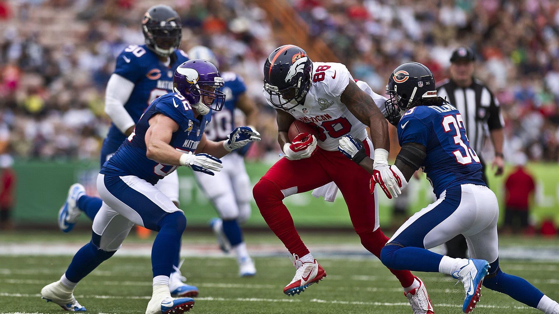 拜仁慕尼黑周四向贝肯鲍尔墓敬献新花圈 缅怀足球皇帝不朽精神